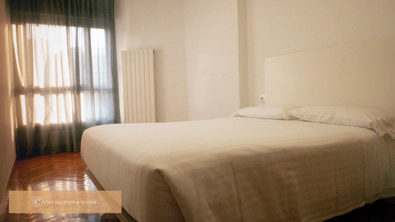 Cíes Suites García Barbón 73 - Flats with Hotel Services Vigo Exterior foto